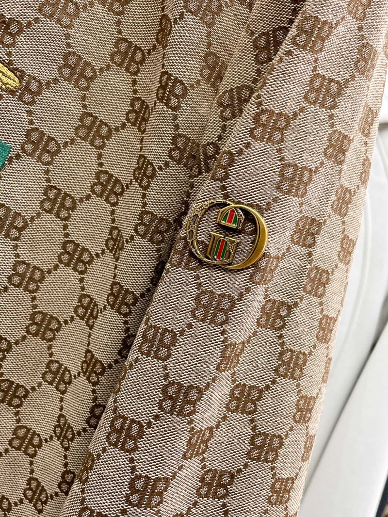 Gucci Outwear